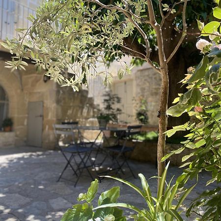 Fontanes La Dame Jeanne住宿加早餐旅馆 外观 照片